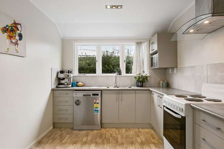 65 Greenmeadows Avenue Manurewa_3