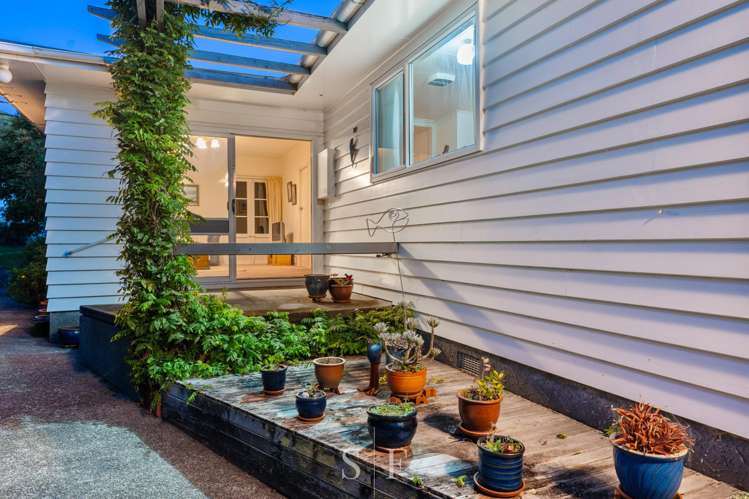 53 Seddon Street Waikanae_18