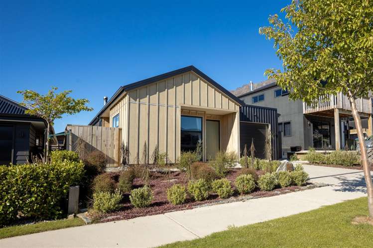 16 Crop Street Jacks Point_10