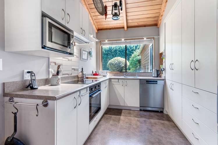 157 Perrys Road Carterton_11