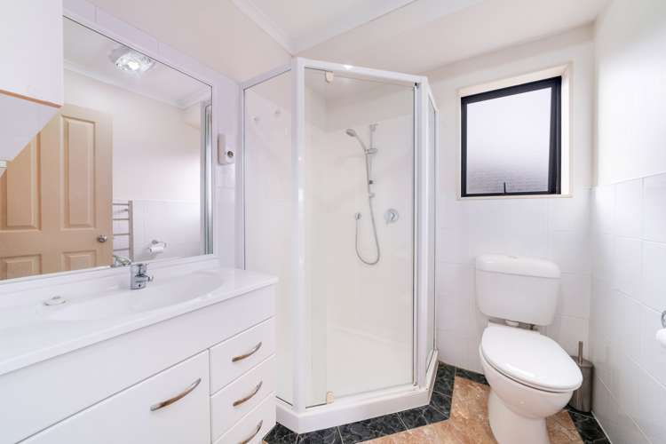 8 Morewa Place Takanini_7