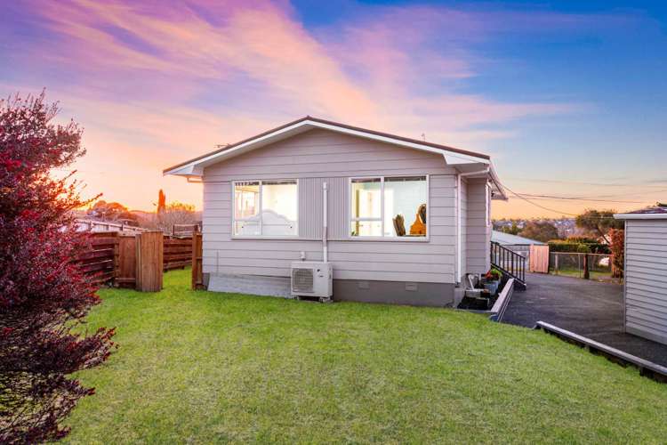 58 Forest Hill Road Henderson_17