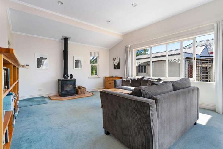 218 High Street South Carterton_10