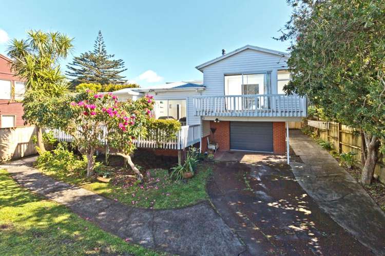 52 Williamson Avenue Belmont_18