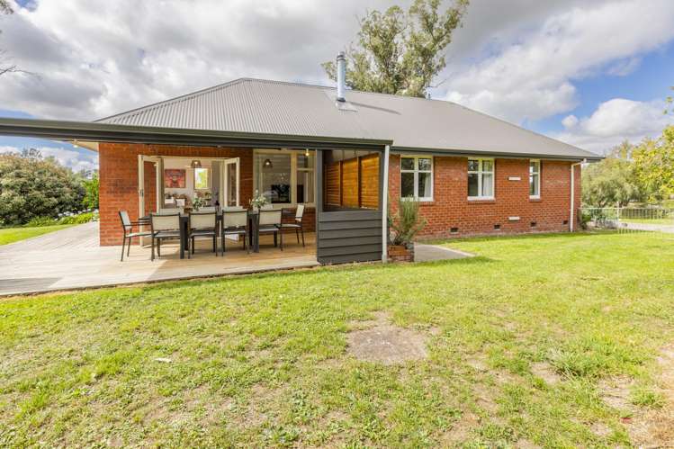 36 Tamumu Road Waipawa_1