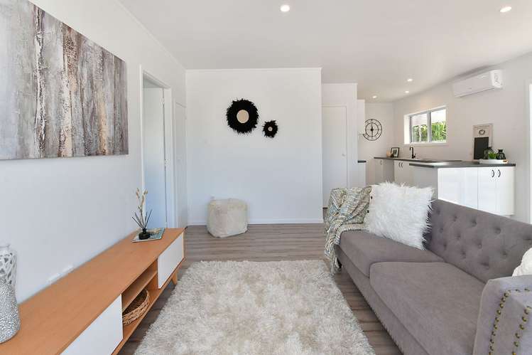 1/70 Florence Avenue Orewa_7