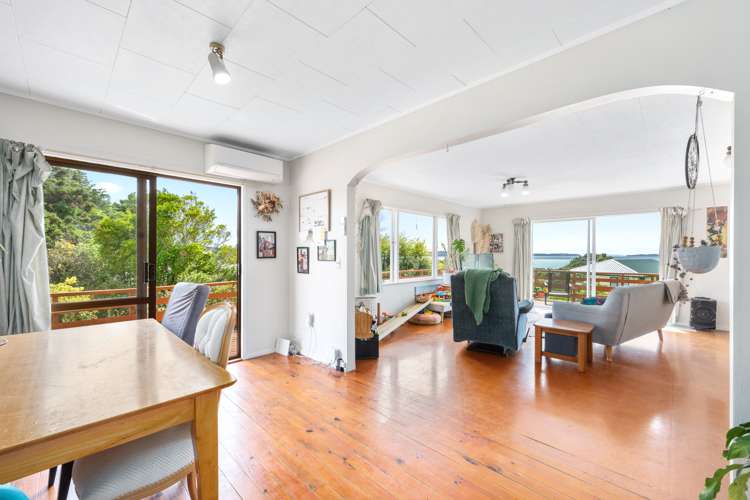 19 Virginia Circus Snells Beach_10