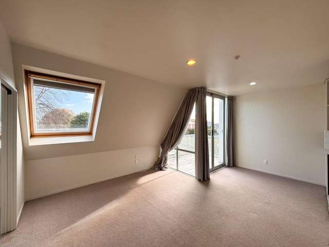 4/15 Peterborough Street City Centre_4