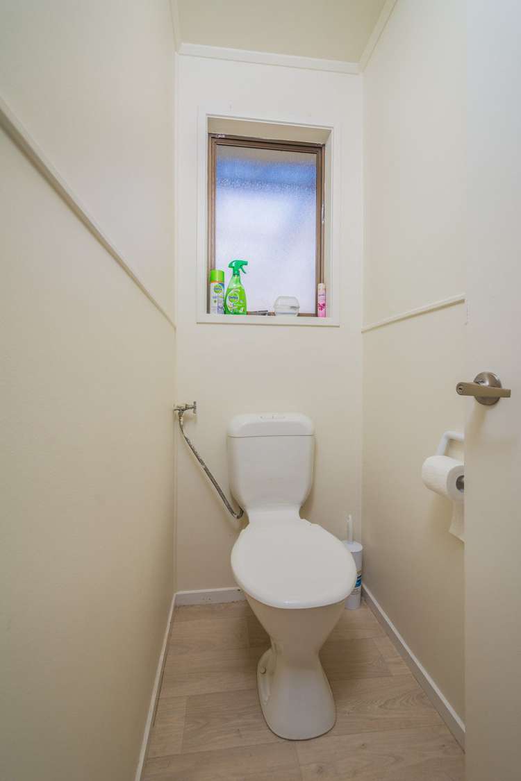 84 Powrie Street Glenfield_13