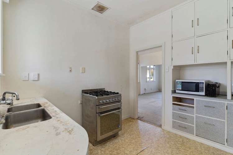 57 Smale Street Point Chevalier_12