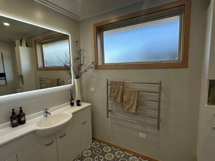 115 Highcliff Road Shiel Hill_13