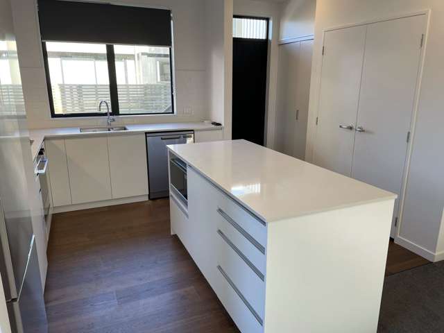 4/210 Karori Road Karori_2