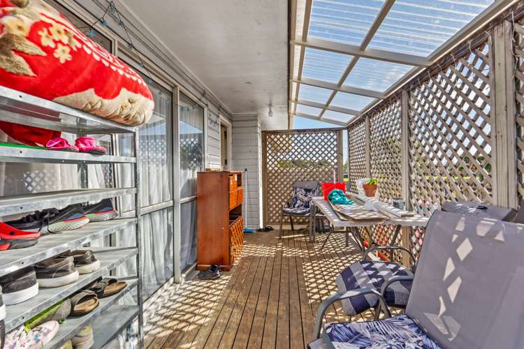 15 Dillon Crescent Clover Park_21