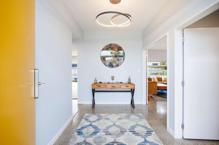 2 Chestnut Close Kelvin Grove_3