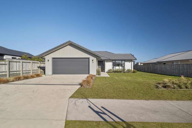 Fresh as new – holiday home elegance in Wharewaka
