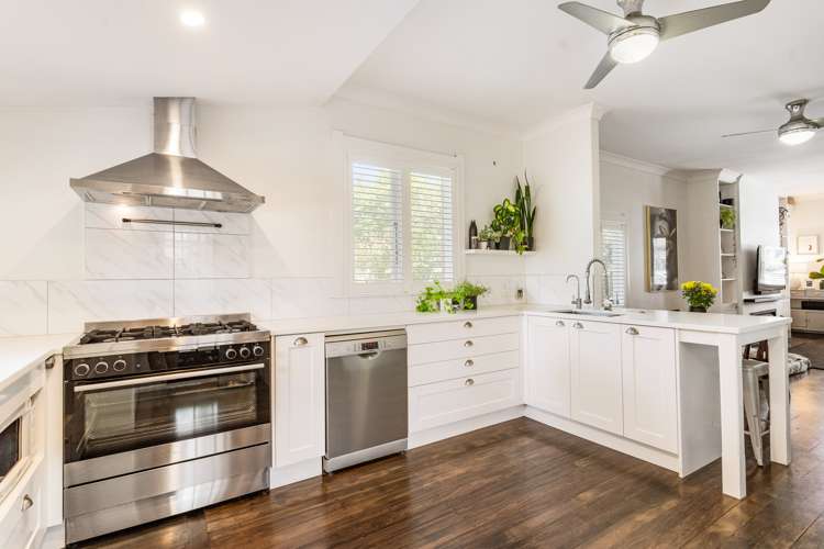 1/27 Onewa Road Northcote_3