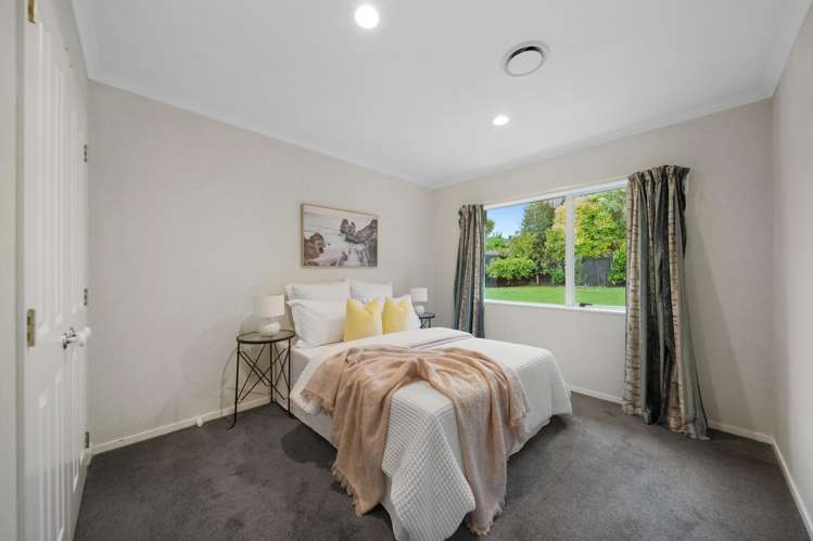 11 Flora Place Wattle Downs_9