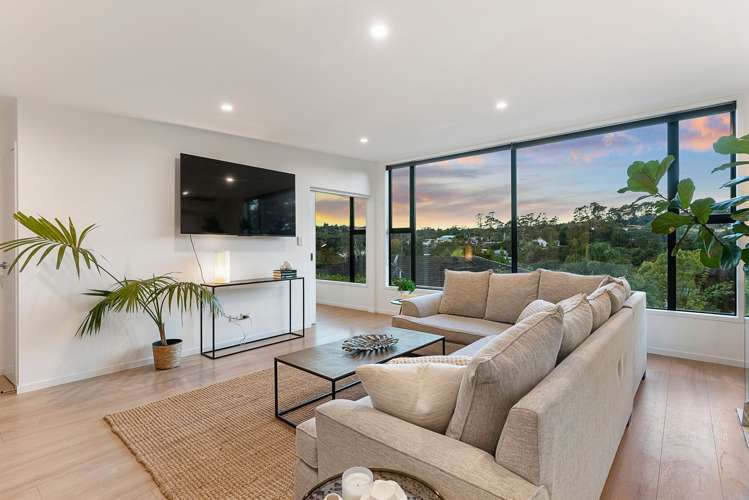 65 Vandeleur Avenue Birkdale_5