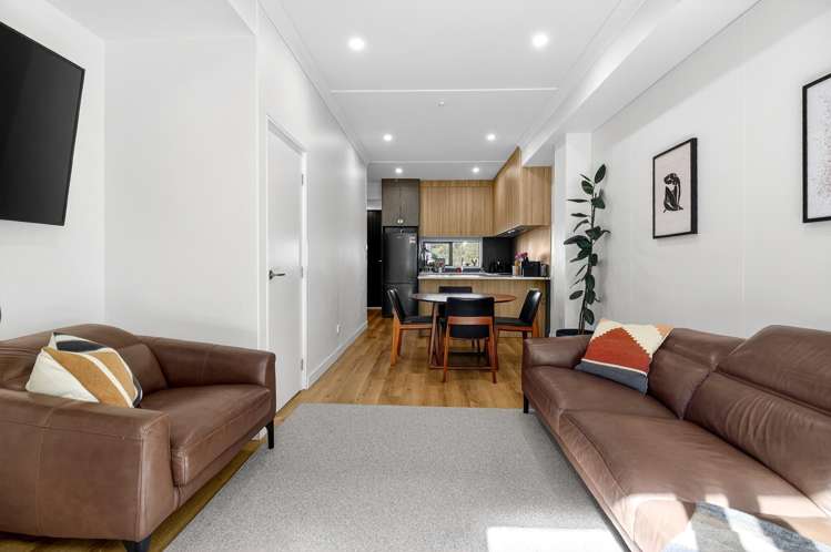 13 Parkwood Avenue Westgate_12