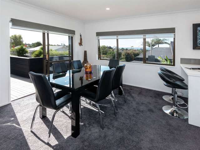 53a Uxbridge Road Mellons Bay_4