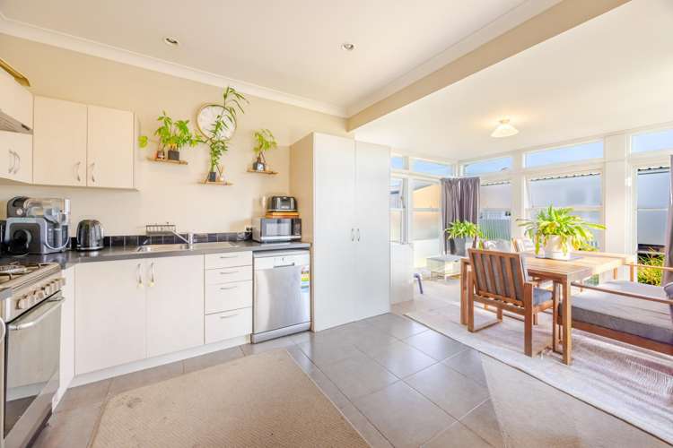 107a Mayfair Avenue Mayfair_9