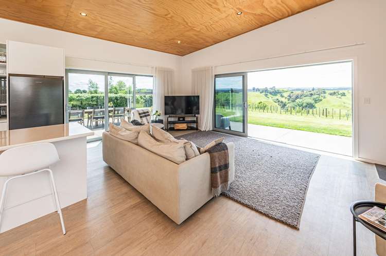 94 Mission Road Westmere_13