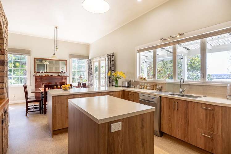 2 Colville Road_5