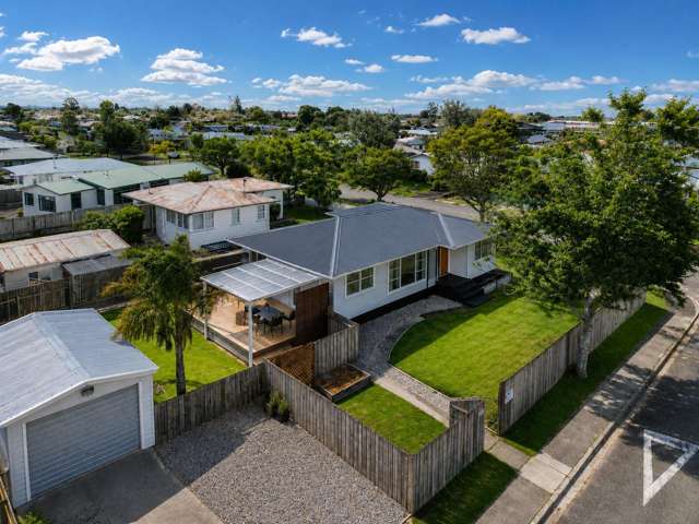 Spacious Family Living Minutes from Waikato Hospital