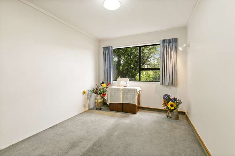 23b Thatcher Crescent Crofton Downs_9
