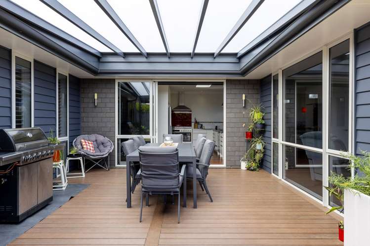 7 Magnolia Rise Waipahihi_23