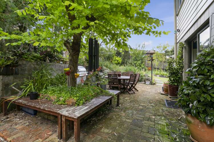 14 Edgewood Way Henderson_29