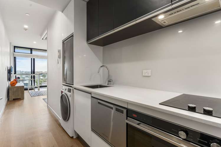 306/74 Anzac Street 10897_8