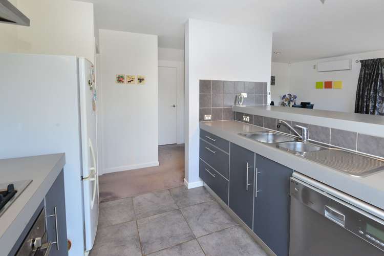 202 Alec Craig Way Gulf Harbour_25