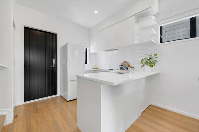 27/47A Huntington Drive Huntington Park_2