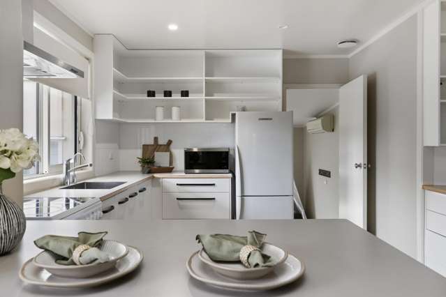 9 Kowhai Road Rainbow Point_1