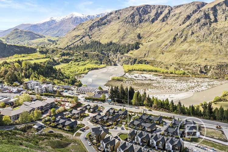 1/18 Bullendale Drive Arthurs Point_15