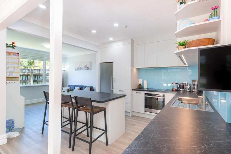 981 Fergusson Drive Ebdentown_7