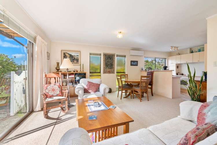 1/32 Scarlock Avenue Browns Bay_7