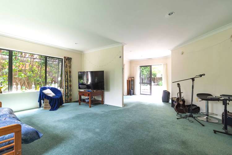 22 Chesterfield Place Rototuna_6