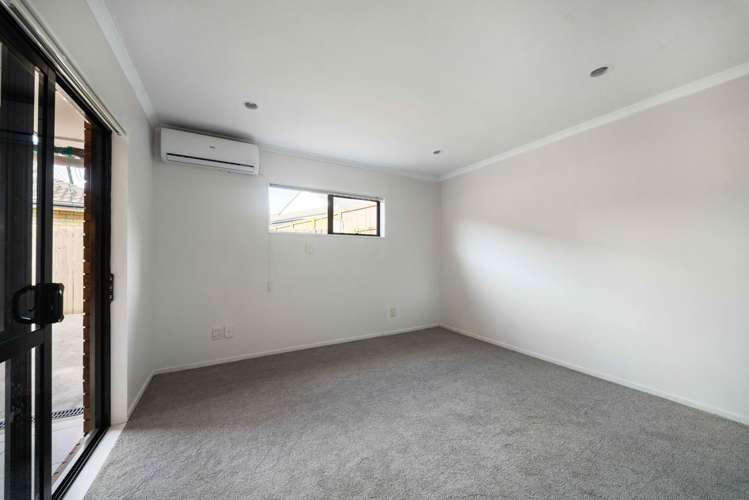 8 Carisbrook Crescent Papakura_9