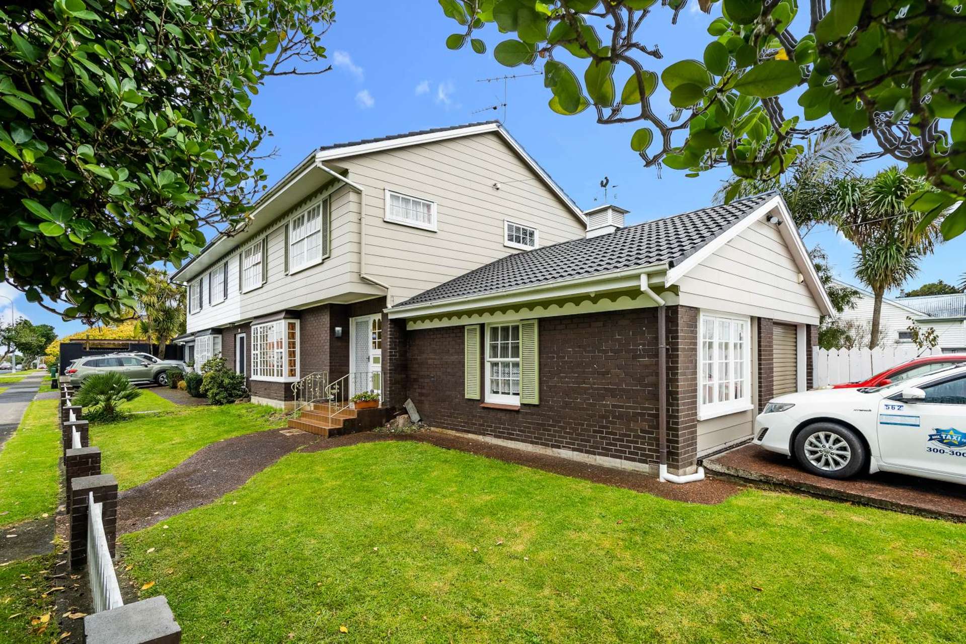 2/216 Saint George Street Papatoetoe_0