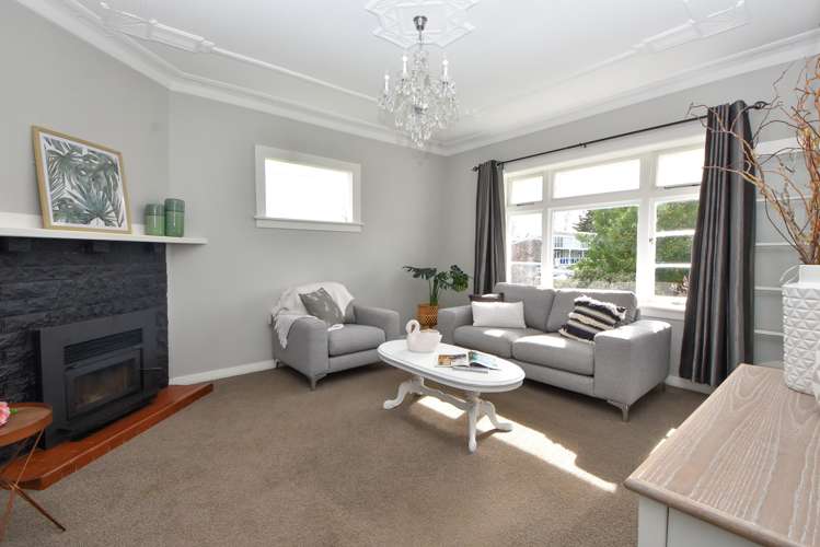 107 Broadway Carterton_2