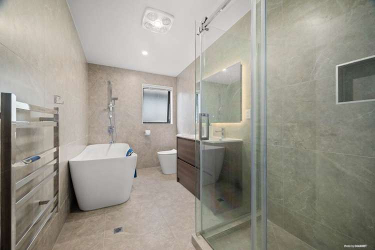 154 Luckens Road West Harbour_8