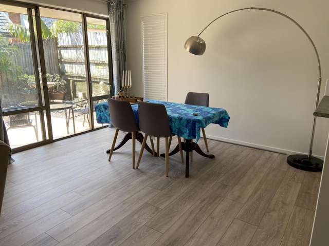 74 Kingdale Road Henderson_4