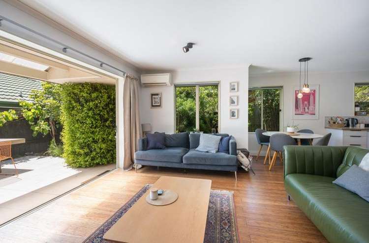 2 Lancewood Way The Wood_2