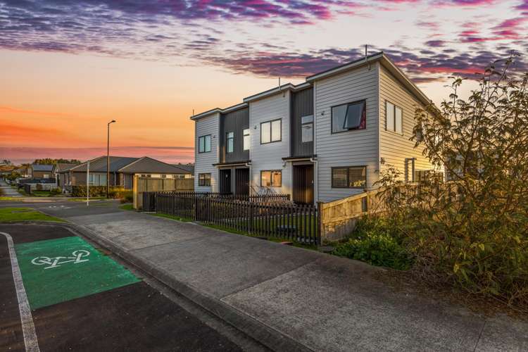 4 Lumbarda Drive Kumeu_14