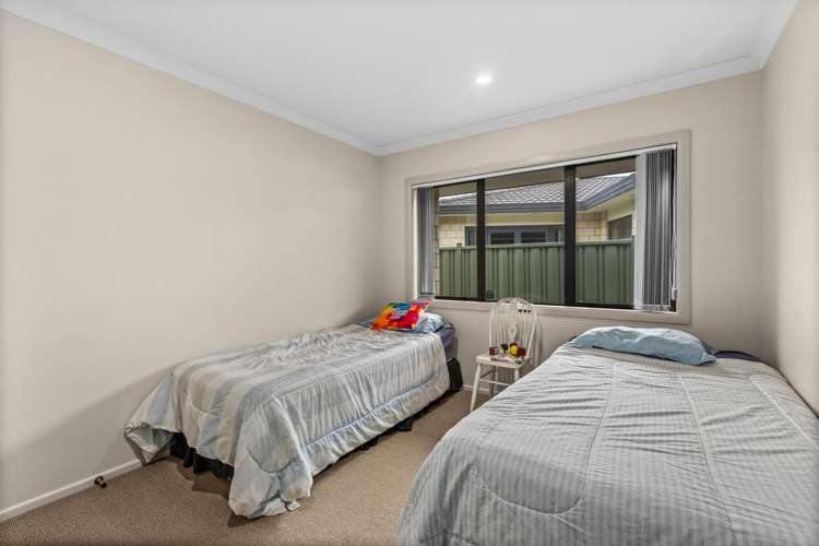15 Delta Mews Place Clive_9