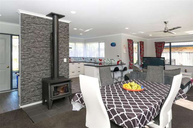 7 Vorbach Place Renwick_1