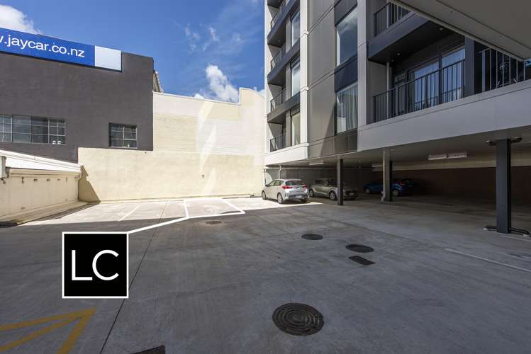 121/21 King Street Mount Cook_2