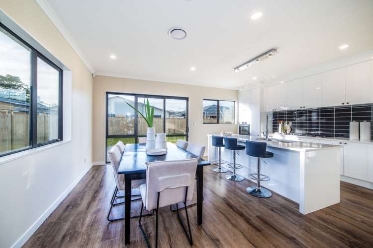 8 Lewis Younie Road Kumeu_10